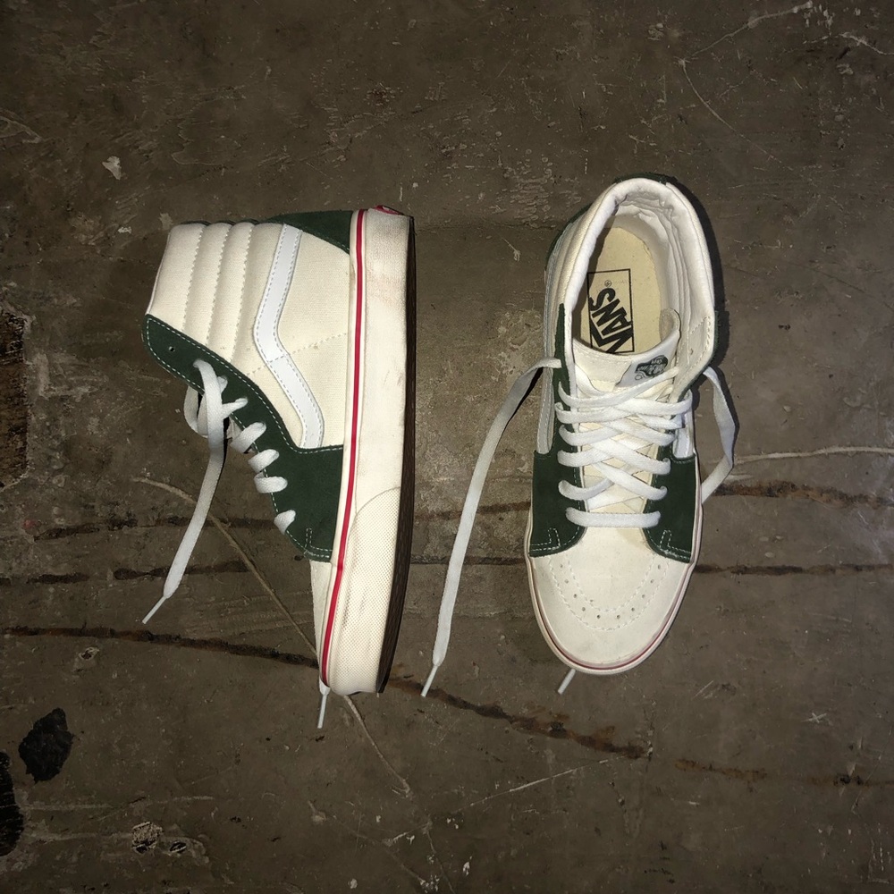 UNISEX Dark green and cream Old Skool VANS Hi-top shoes - Picture 2 of 7